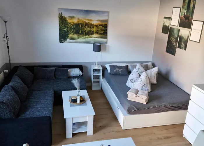 Apartment Mit Garten