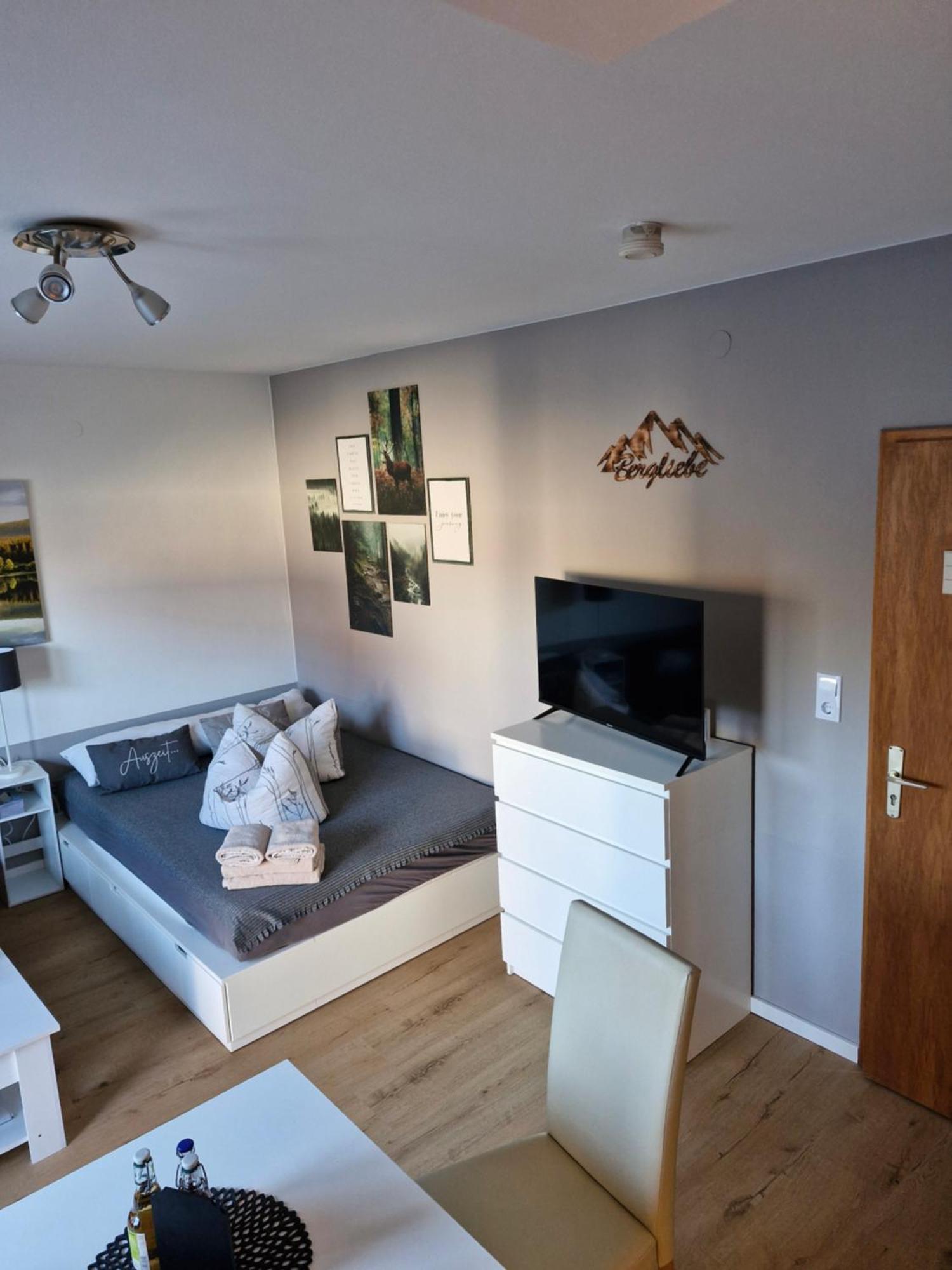 Apartment Mit Garten